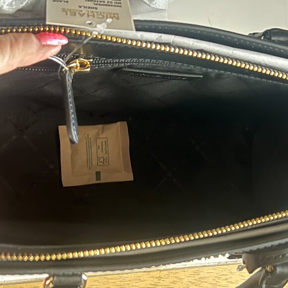 MICHAEL Michael Kors - Picture 3 of 3